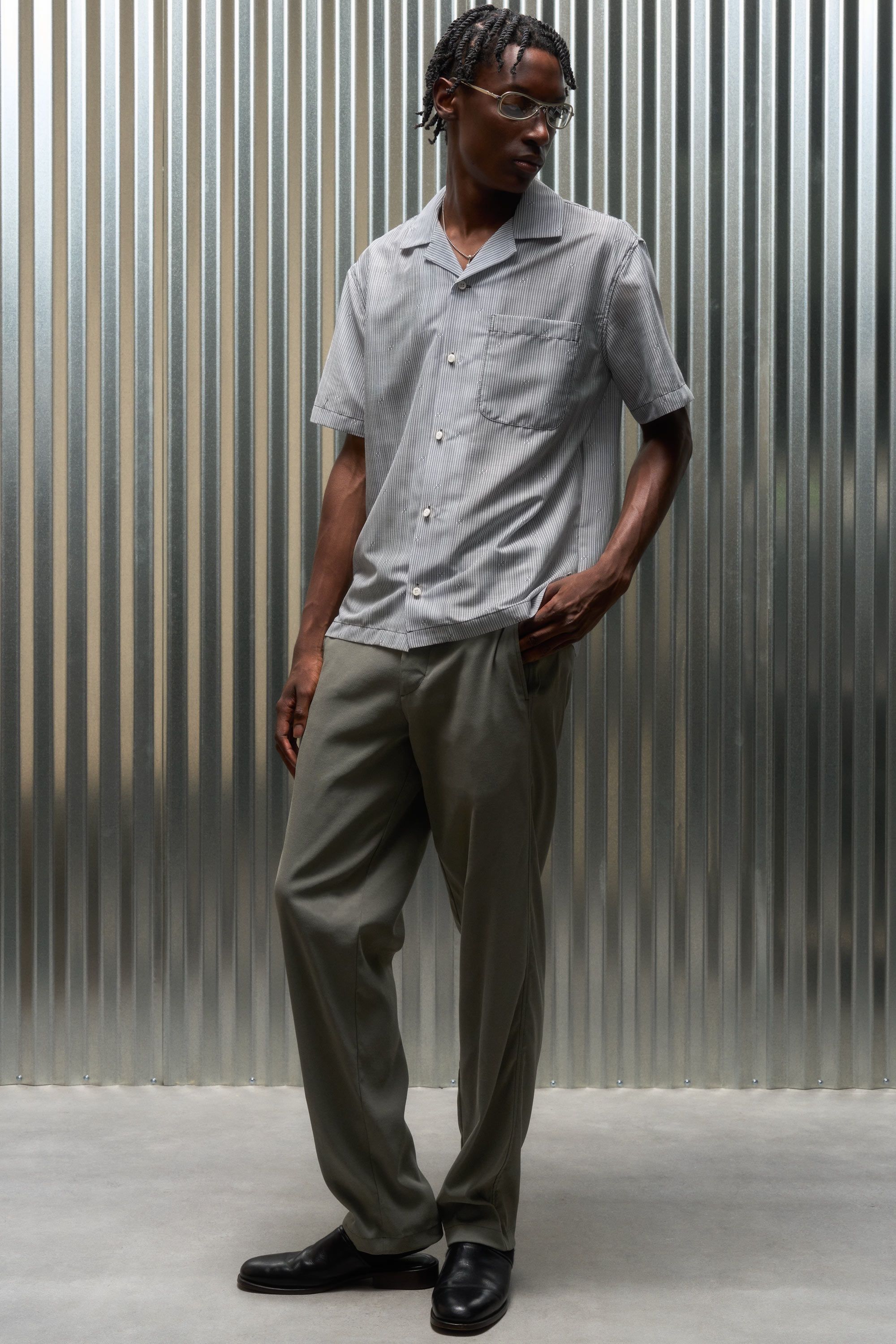 0ce17e1c8d34577761e55268269978e3d69047f5-2000x3000