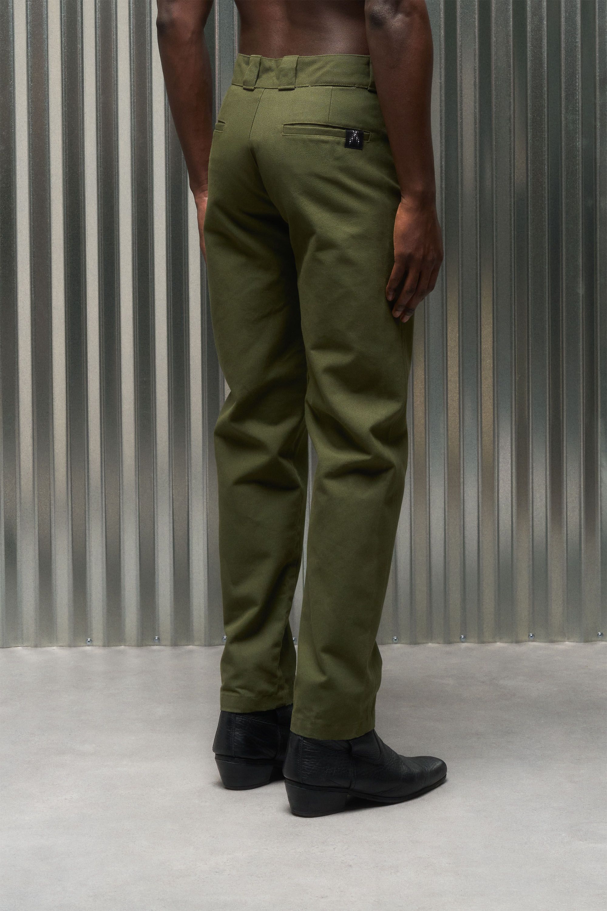 29e28bf53ddc2e4b3ace61f7787aadef1eb573eb-2000x2999