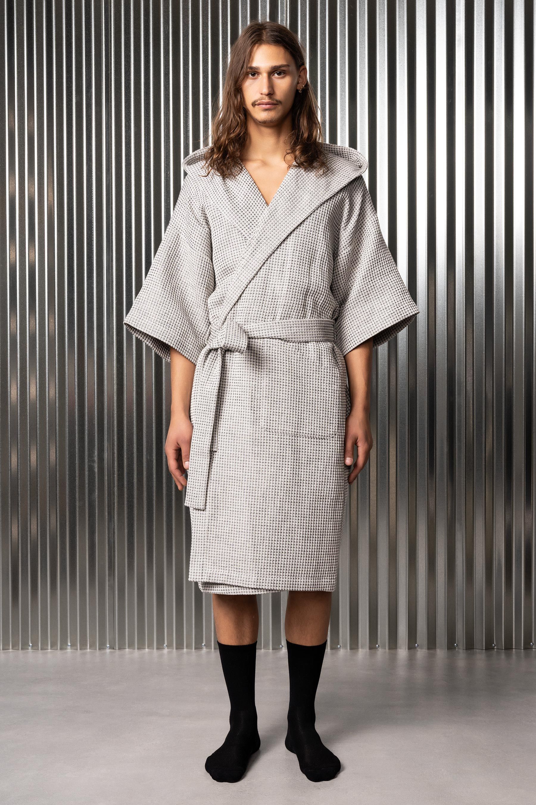 8b43dc8a5587622b3c54937571010204670d01dc-1800x2700