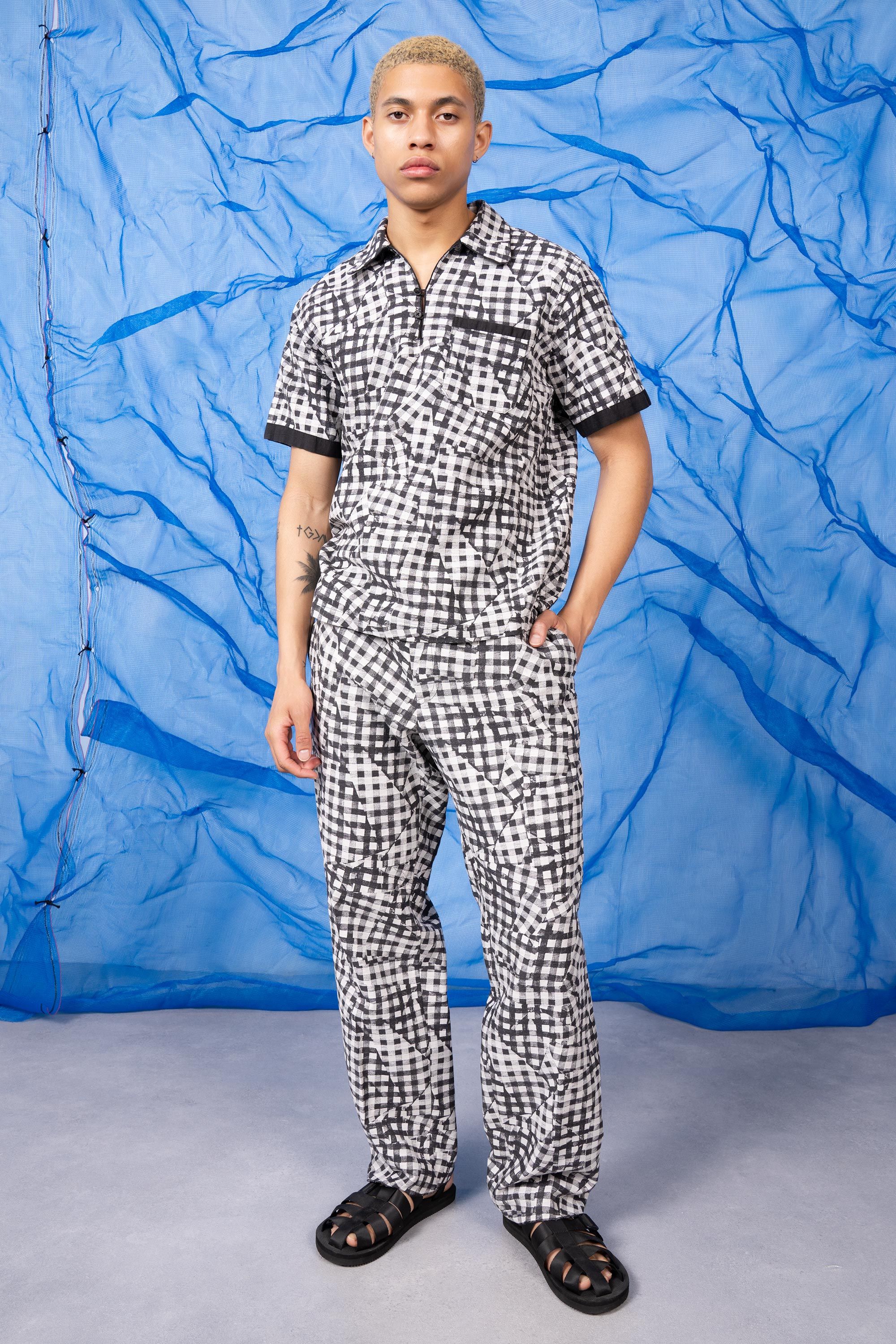 98029a5cf600977af19fc95dff4760ff205fe1b9-2000x3000