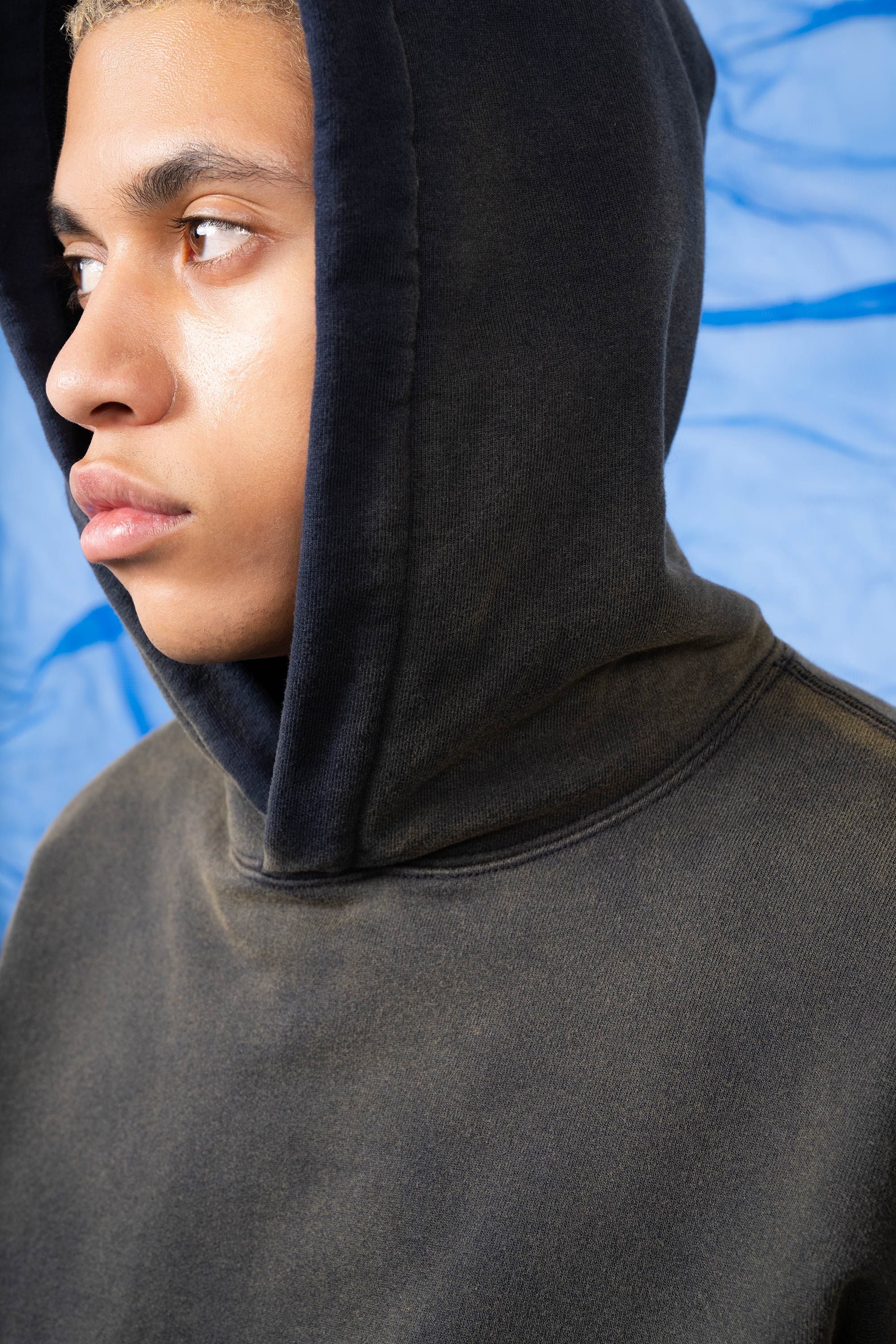 fb2e1dc4e304cdfa16f57846799bbaee3425ab05-2000x3000