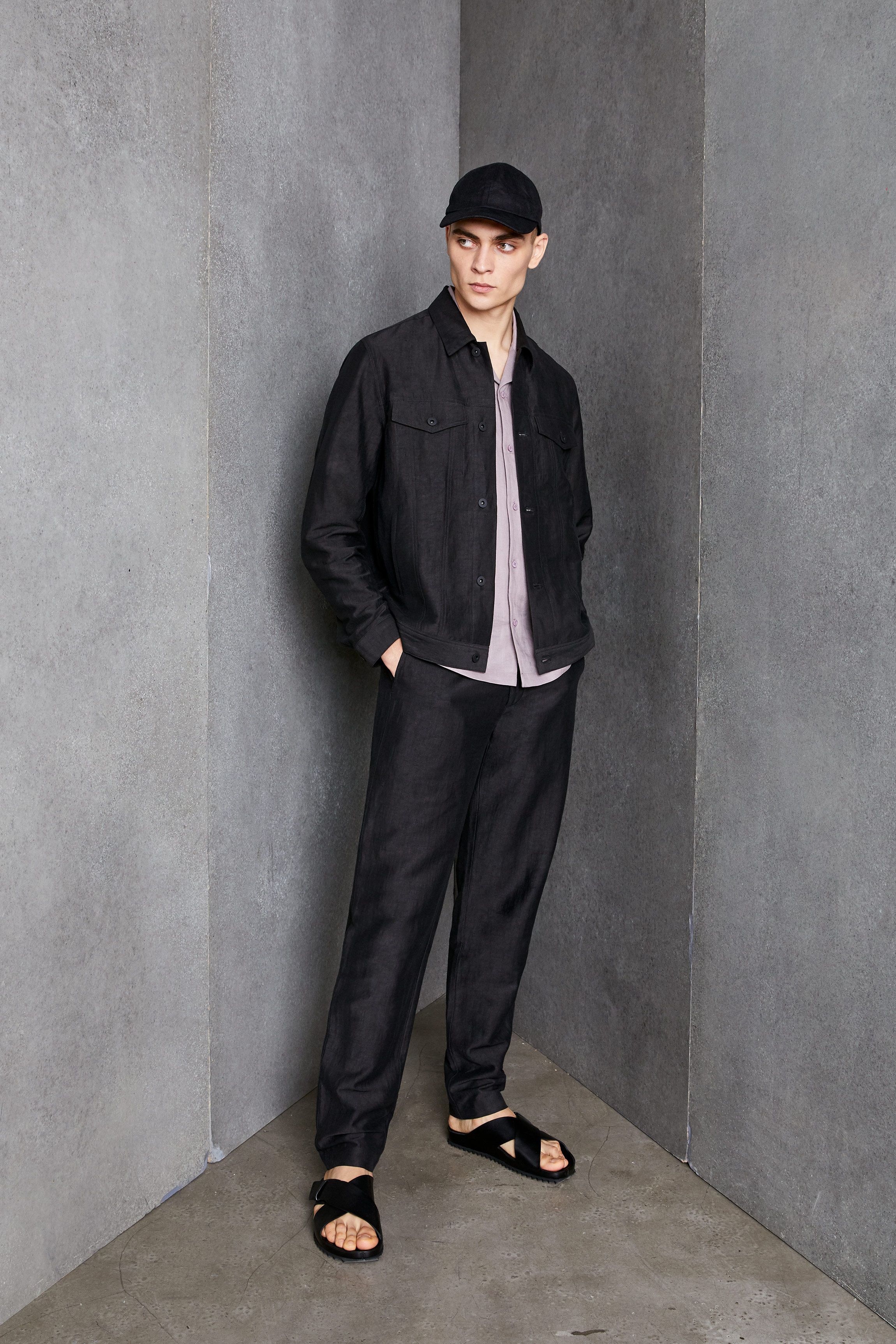 fd7b302f7b30906ae7ede40f83403eed4814409c-2300x3449